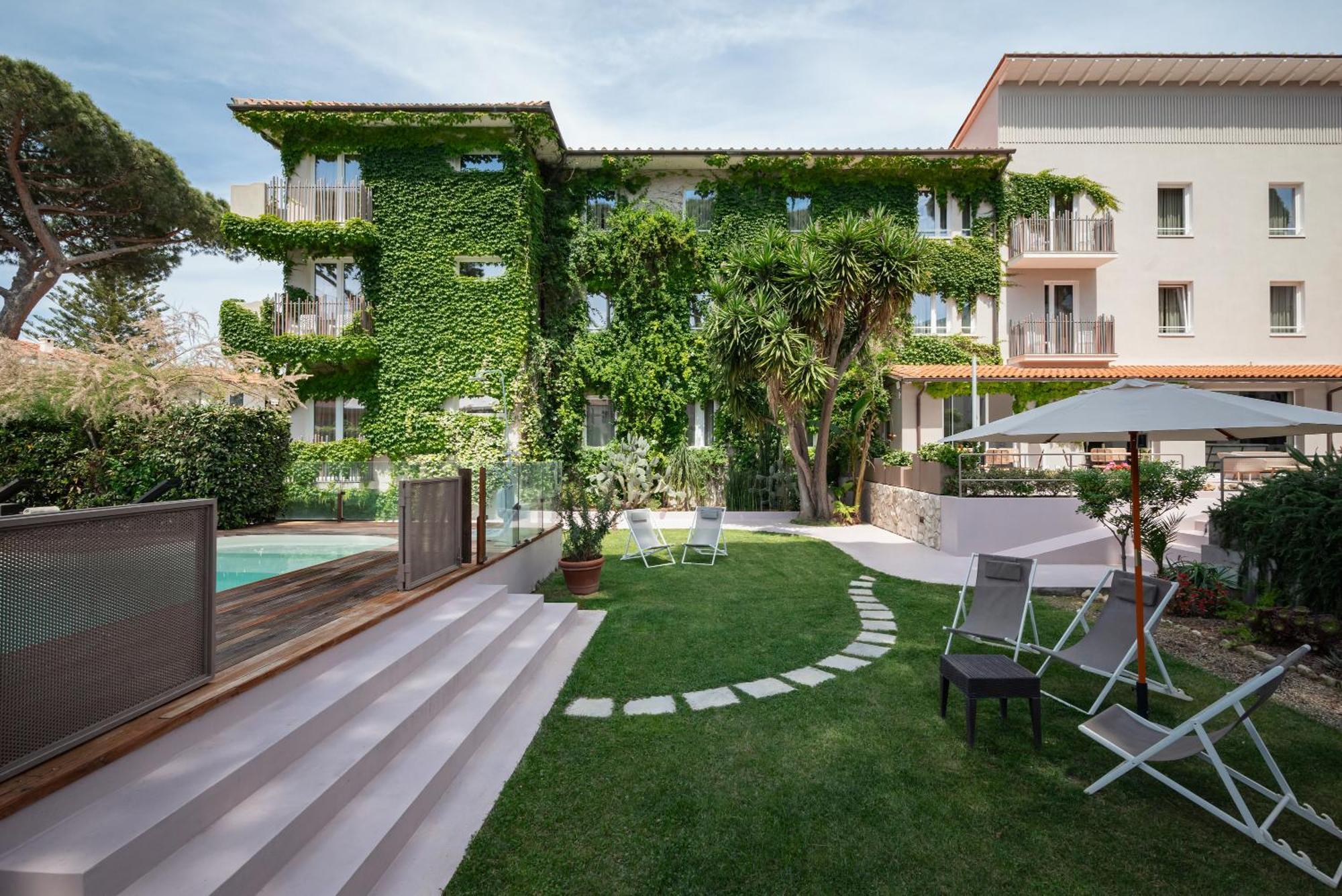Hotel Marina Garden 4*